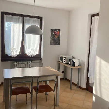 Vanti Al Garda Appartamento *