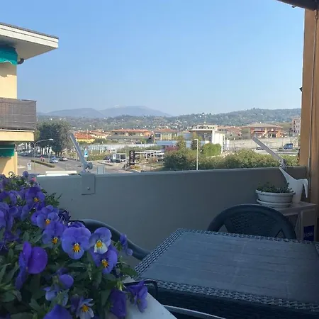 Vanti Al Garda Appartamento *