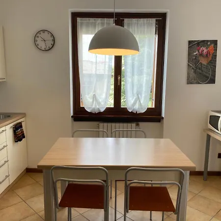 Appartamento Vanti Al Garda *